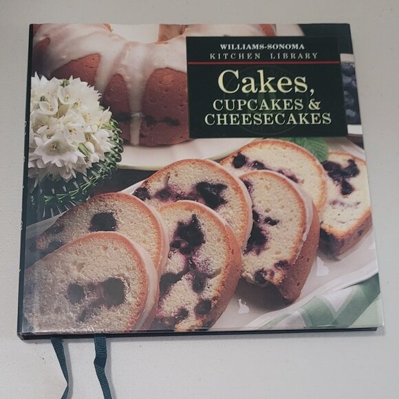 VTG Cookbook CAKES CUPCAKES & CHEESECAKES Williams-Sonoma Kitchen 1995 w/Dust Ja - Picture 1 of 9